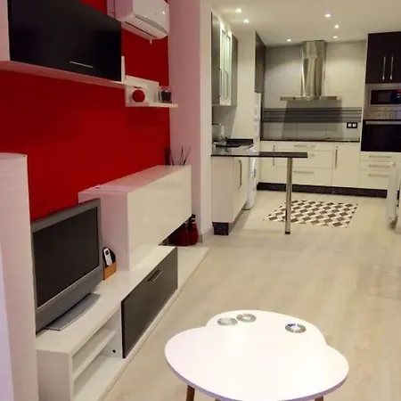 El Vinilo. Aparcamiento Exterior Gratuito Apartment *