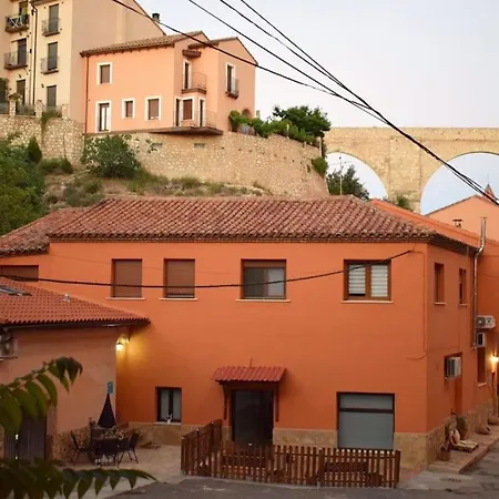 El Vinilo. Aparcamiento Exterior Gratuito Apartment Teruel