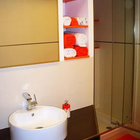 Apartment El Vinilo. Aparcamiento Exterior Gratuito Teruel