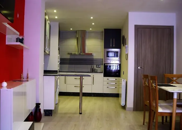 El Vinilo. Aparcamiento Exterior Gratuito *